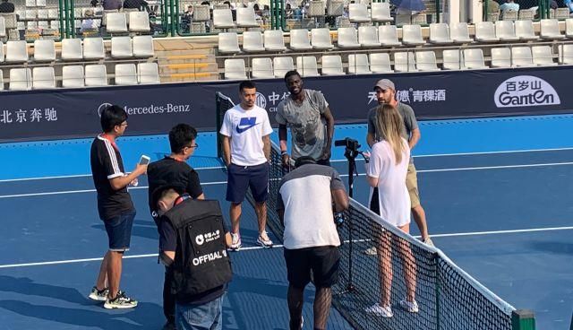 轻易认输的 轻易认输的