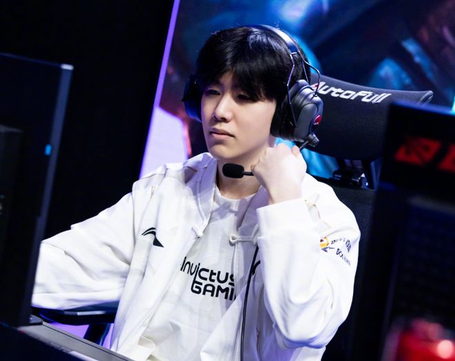 毛里求斯公开赛首轮佩珀罗尔领先，金子豪T62