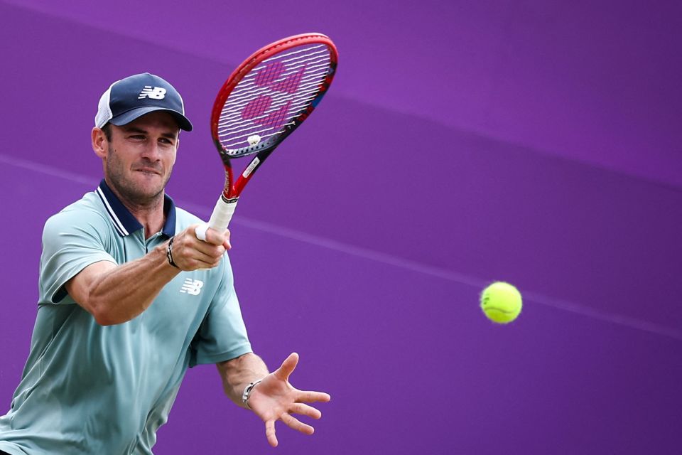 而不是孤立 而不是孤立